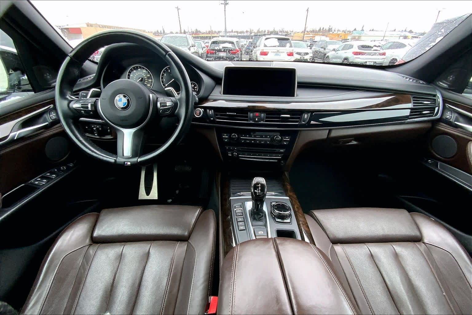 Thumbnail: 2016 BMW X5 - 10