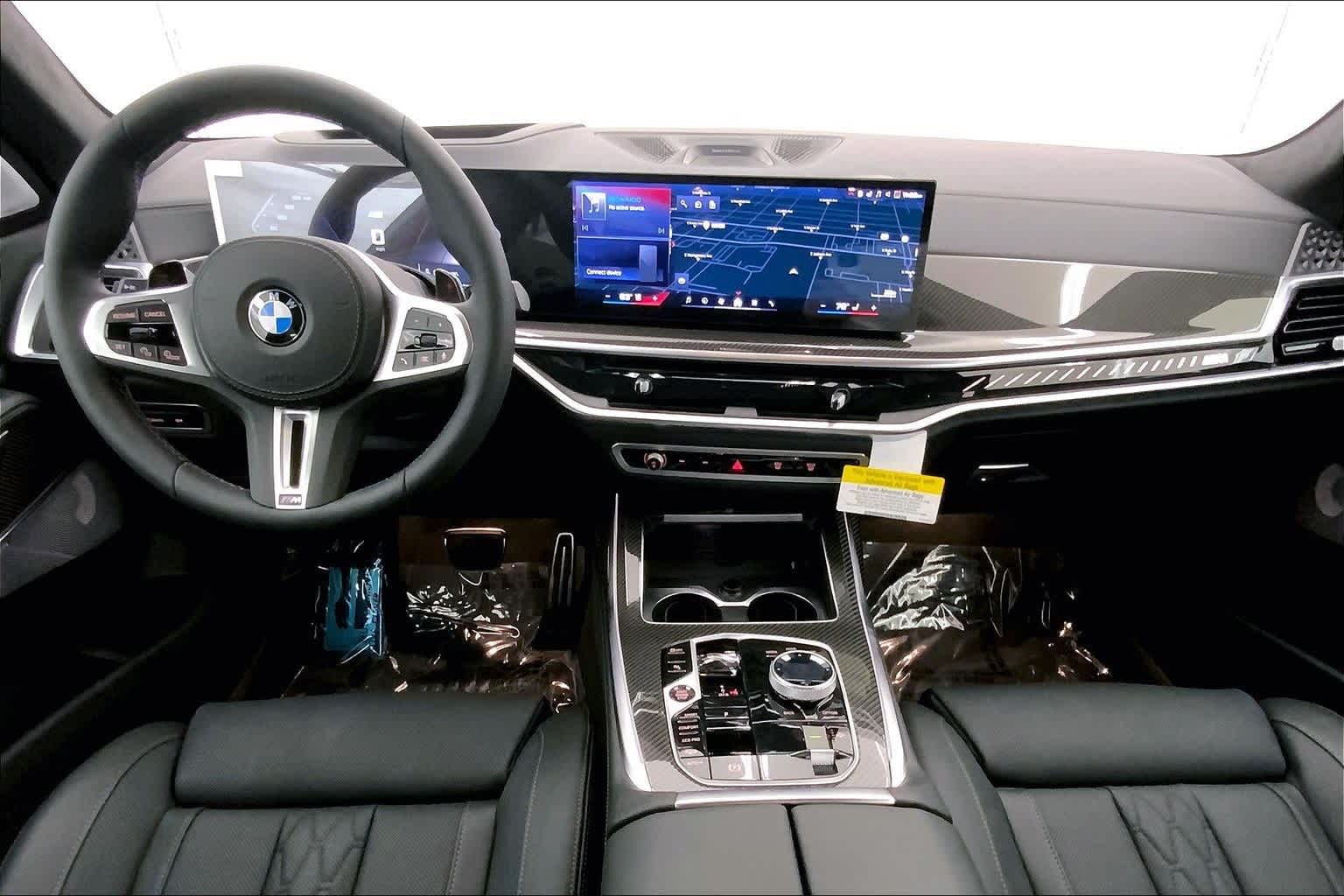 Thumbnail: 2026 BMW X7 - 10