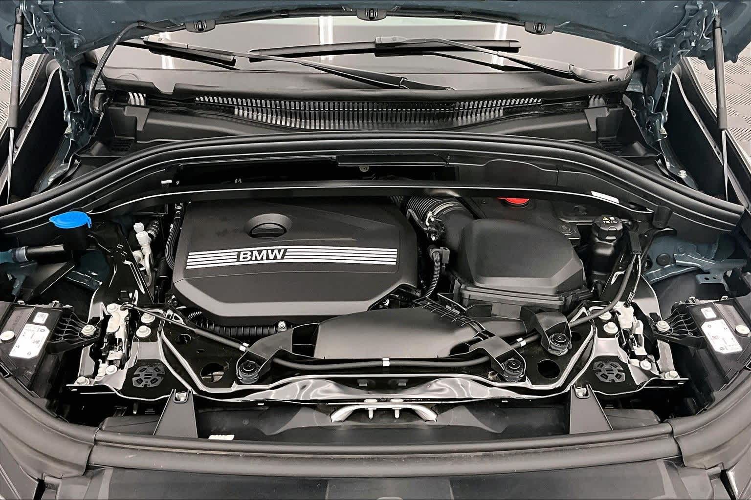 Thumbnail: 2025 BMW X1 - 9