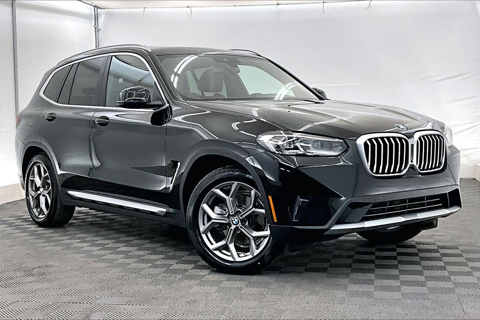 Thumbnail: 2024 BMW X3 - 21