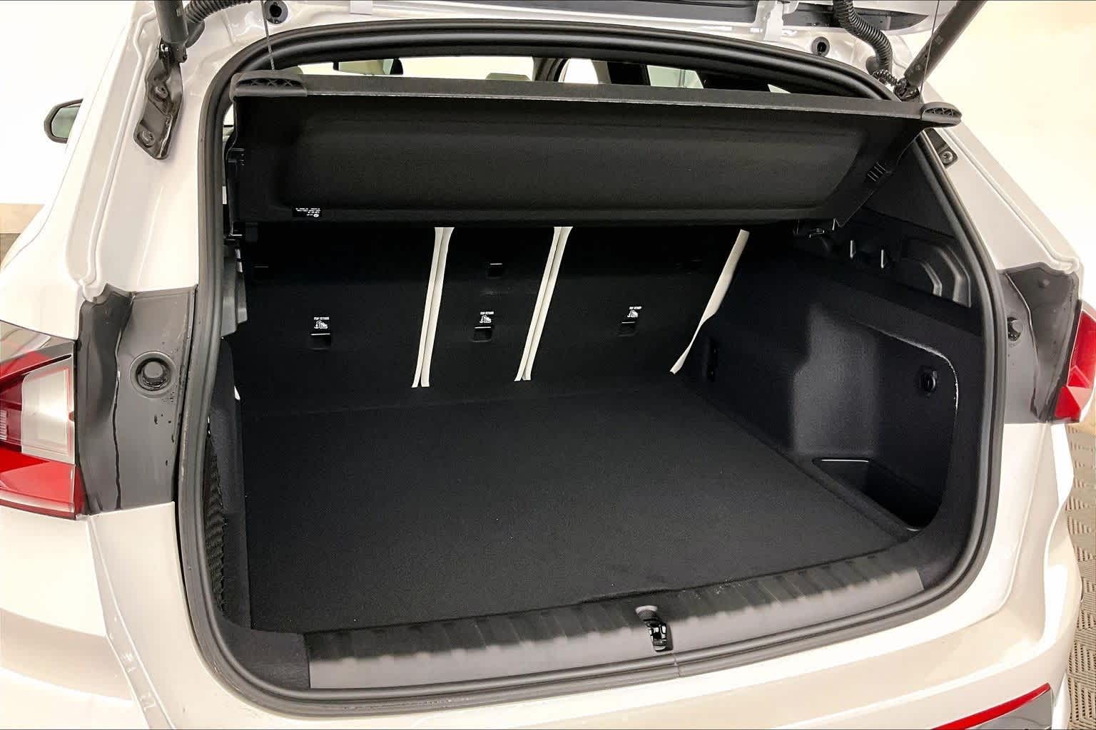 Thumbnail: 2026 BMW X1 - 19