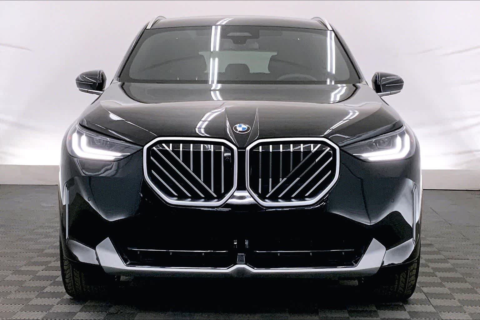 Thumbnail: 2025 BMW X3 - 6