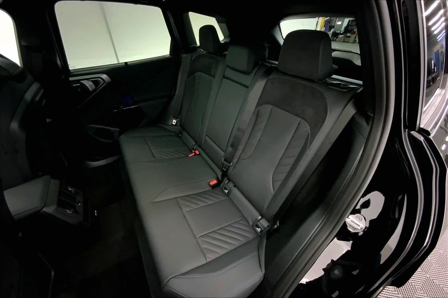 Thumbnail: 2026 BMW X3 - 13