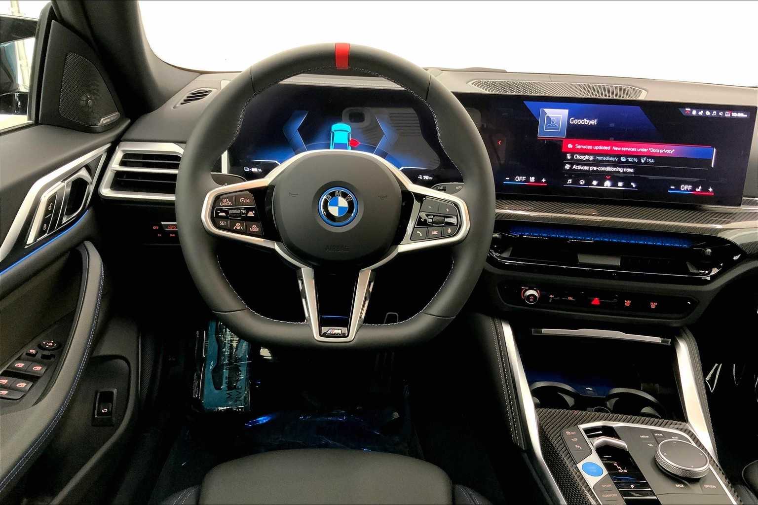 Thumbnail: 2025 BMW i4 - 15