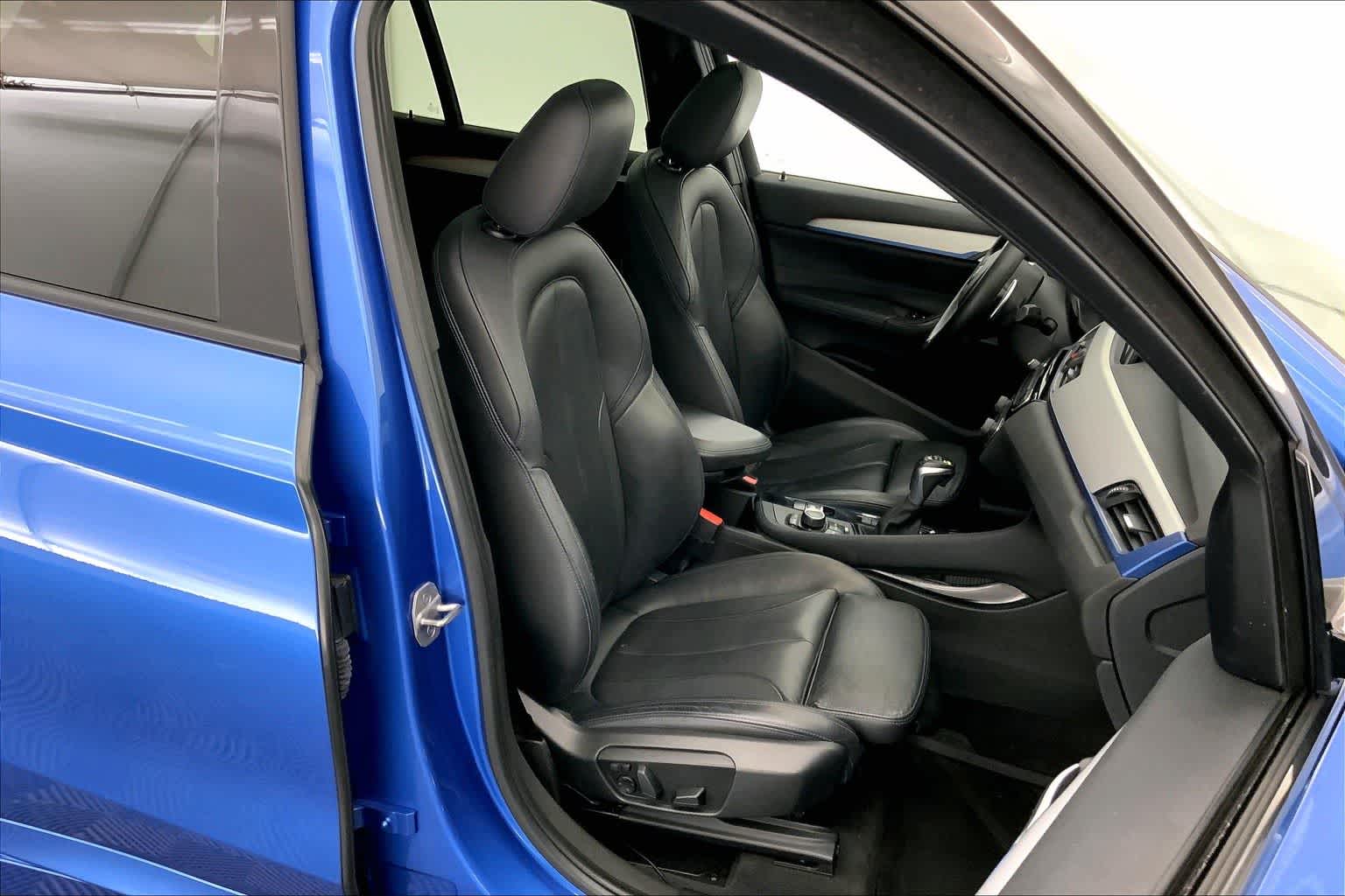 Thumbnail: 2018 BMW X1 - 13