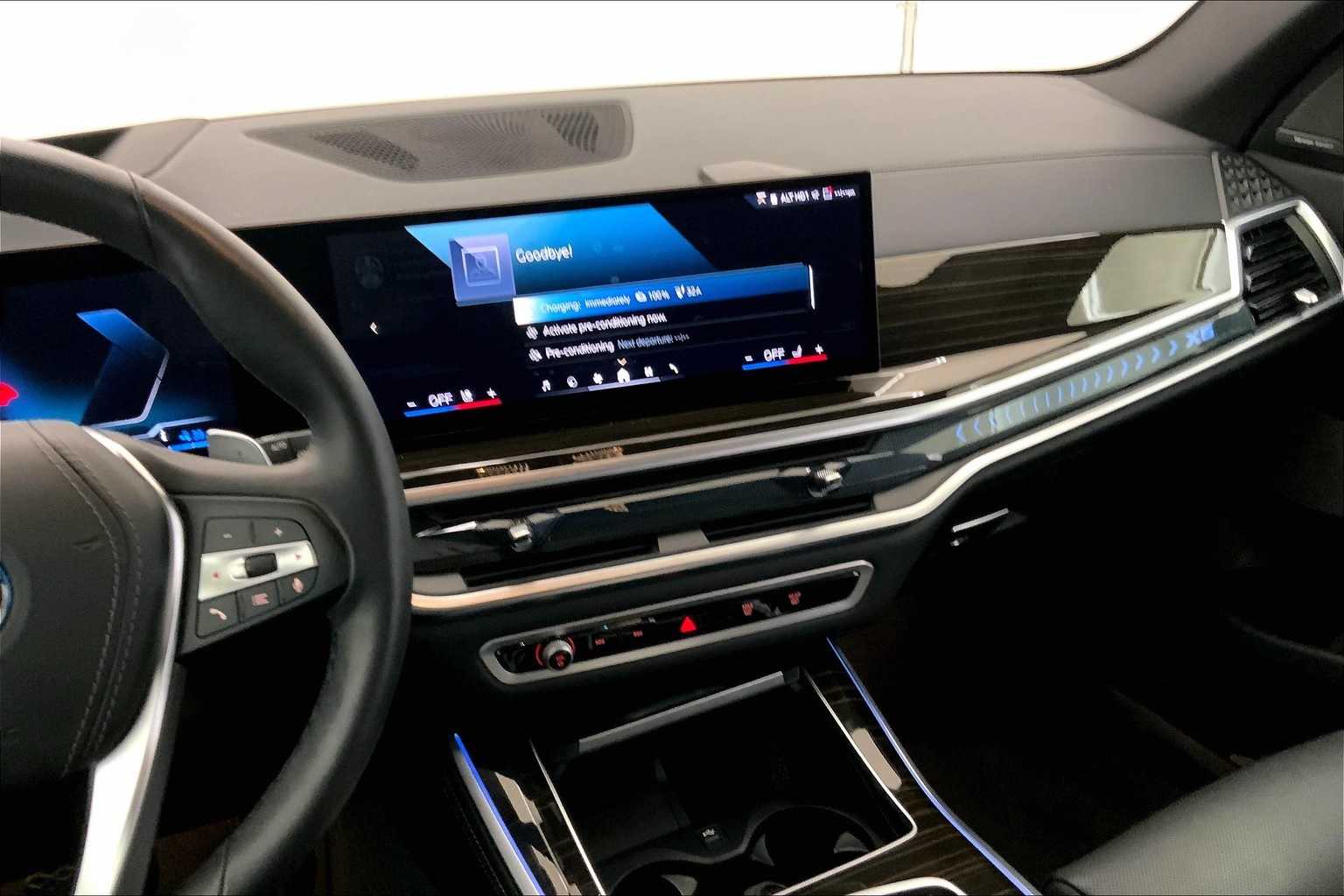 Thumbnail: 2025 BMW X5 - 15