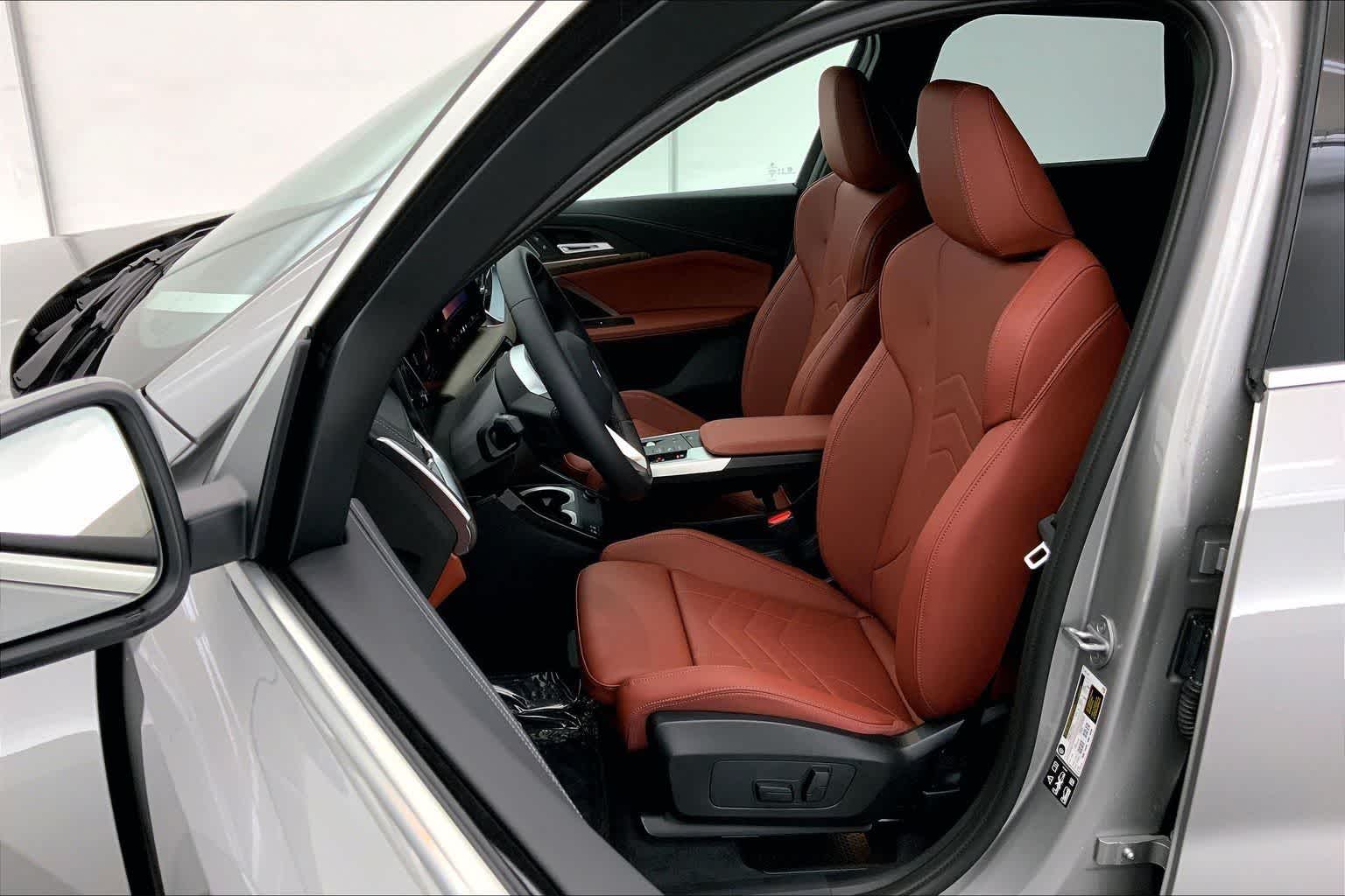 Thumbnail: 2026 BMW X1 - 11