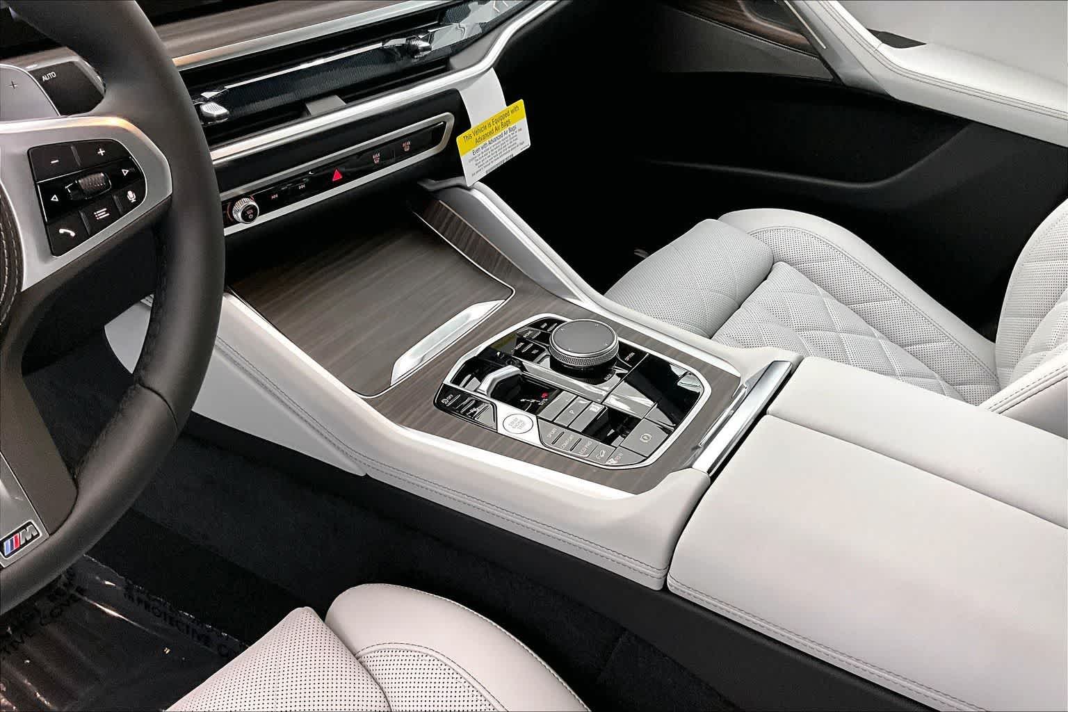 Thumbnail: 2026 BMW X6 - 17