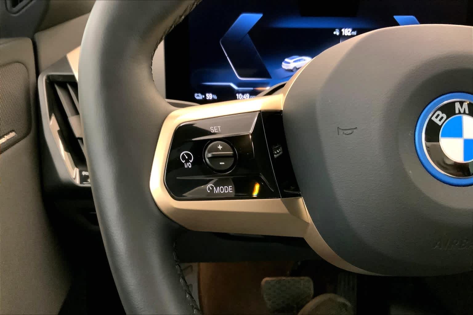 Thumbnail: 2025 BMW iX - 24