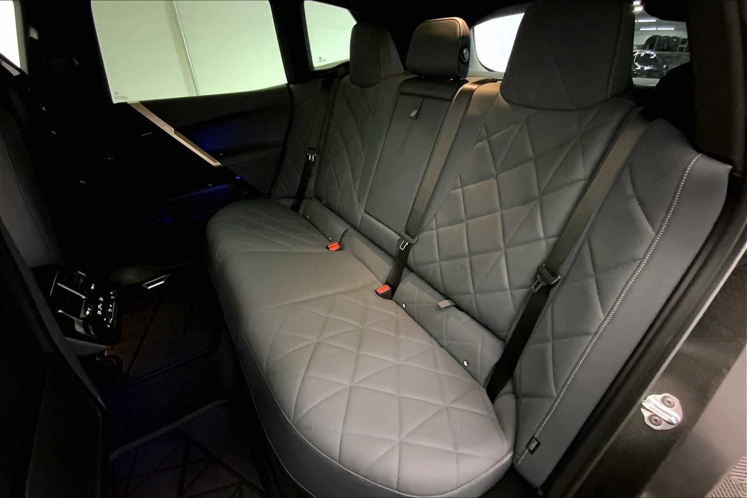 Thumbnail: 2024 BMW iX - 29