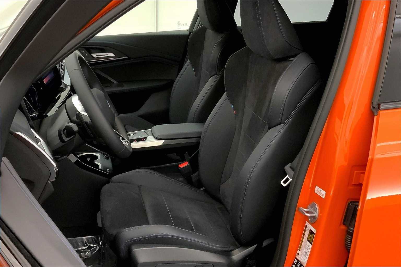 Thumbnail: 2025 BMW X1 - 11