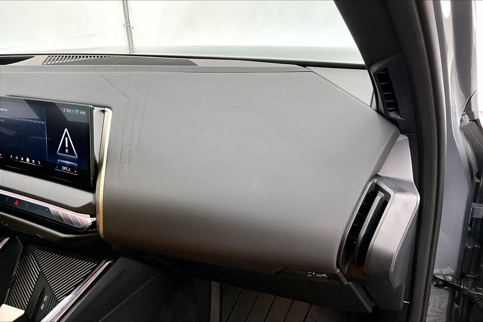 Thumbnail: 2025 BMW X3 - 23