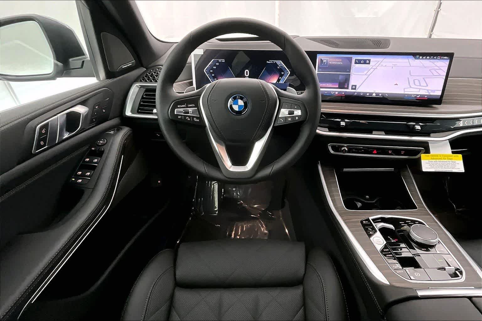 Thumbnail: 2026 BMW X5 - 15
