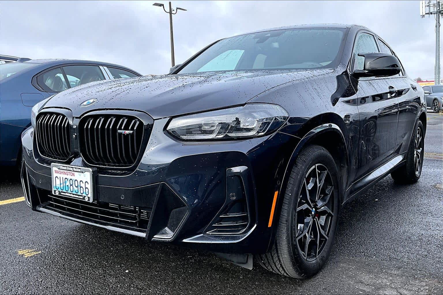 Thumbnail: 2025 BMW X4 - 1