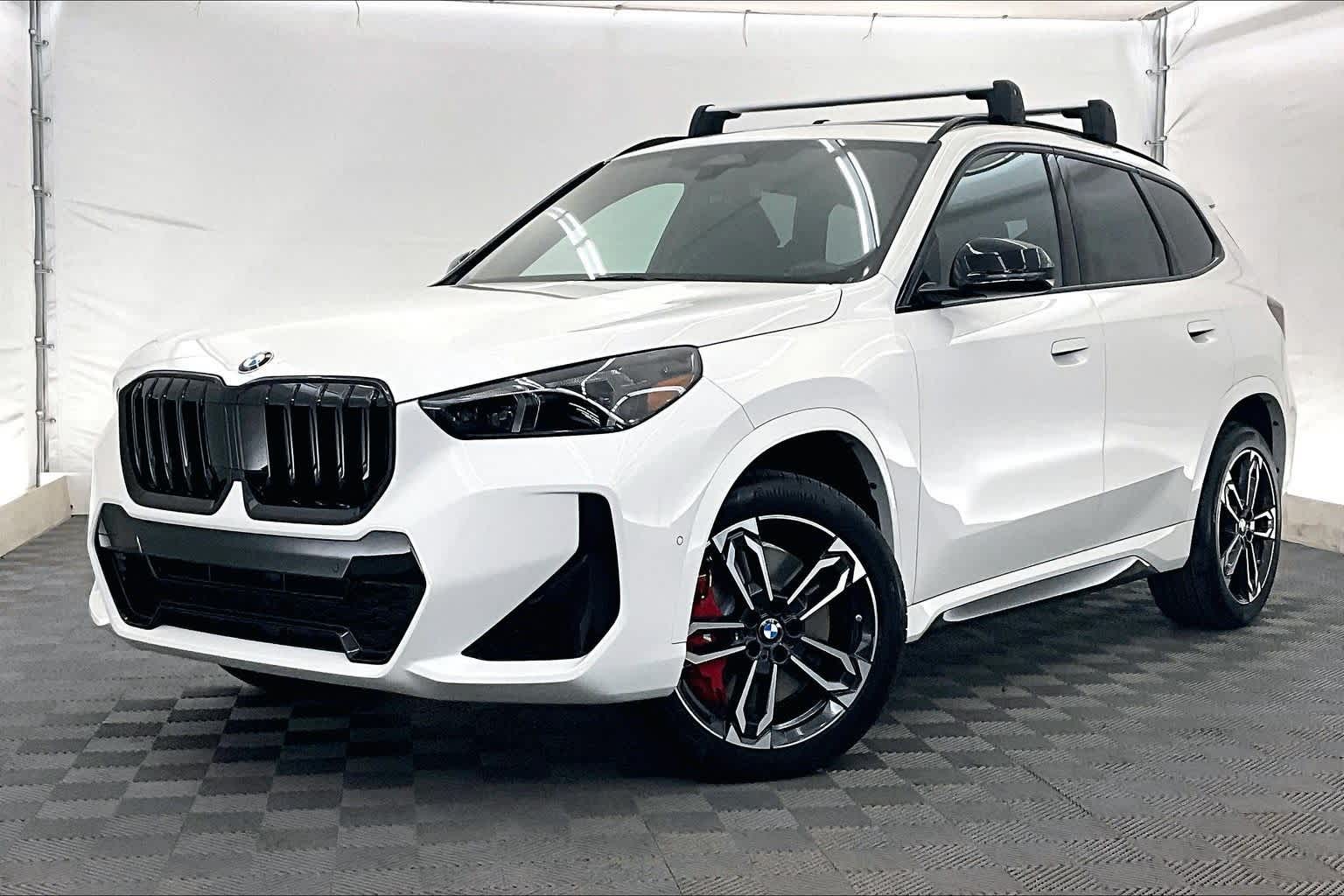Thumbnail: 2026 BMW X1 - 1