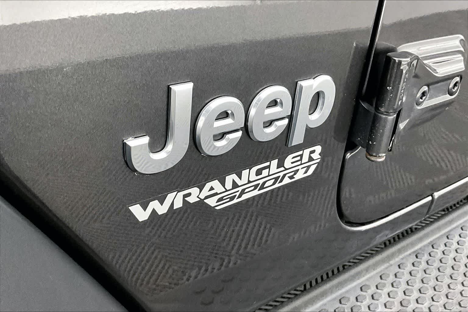 Thumbnail: 2020 Jeep Wrangler - 7