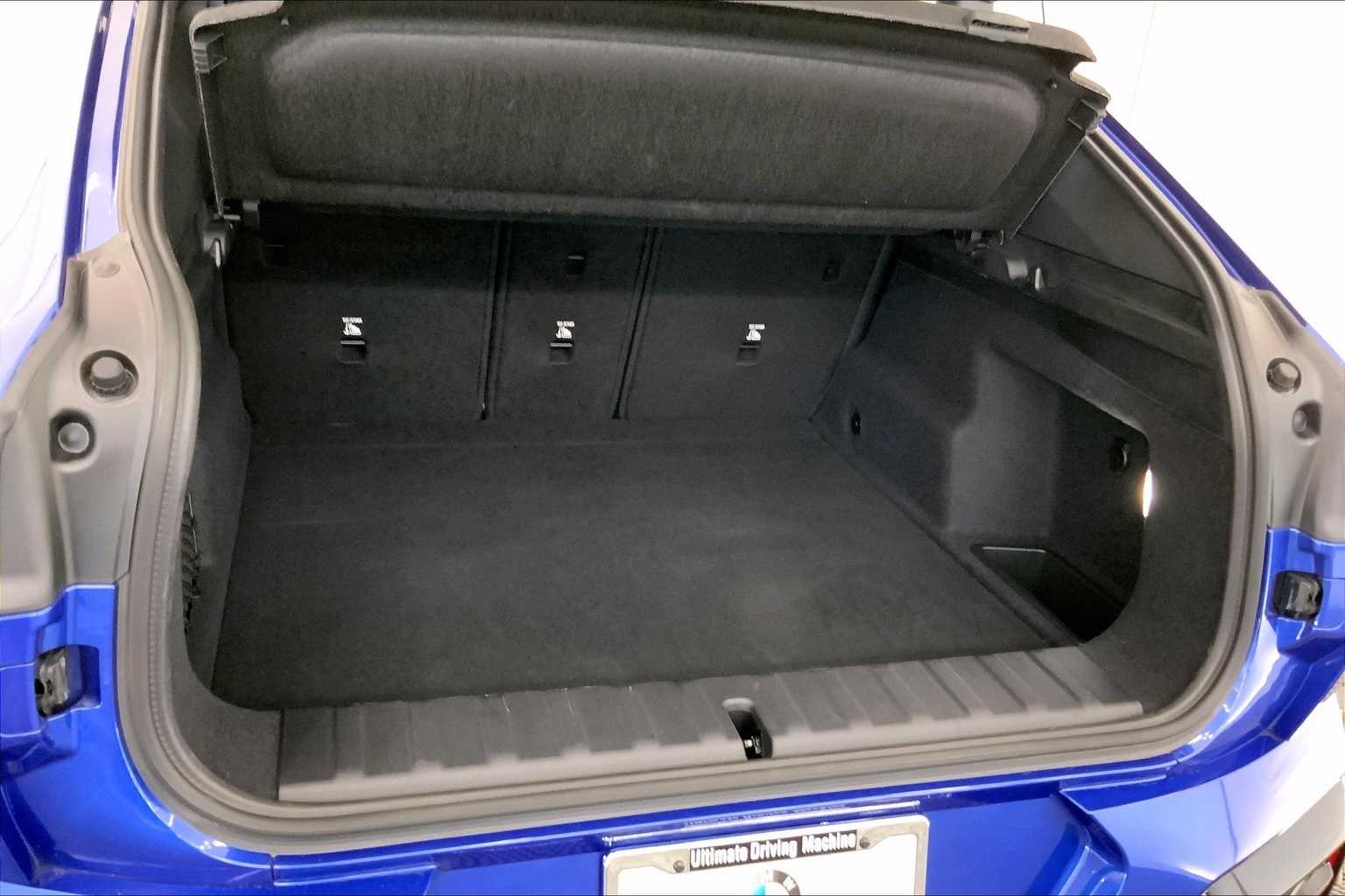 Thumbnail: 2025 BMW X2 - 18