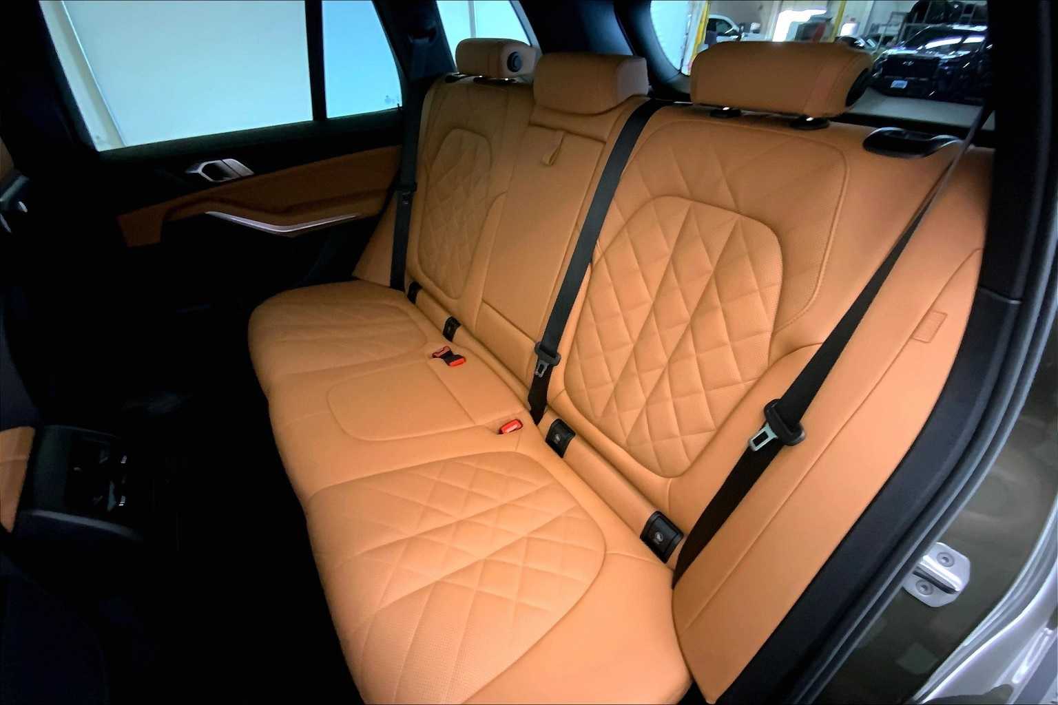 Thumbnail: 2024 BMW X5 - 29