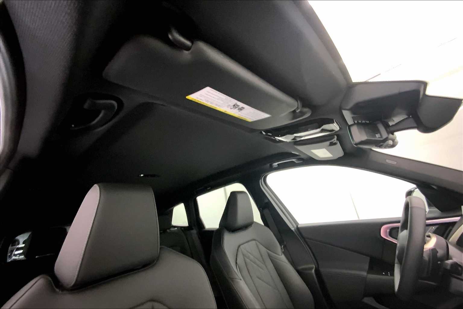 Thumbnail: 2025 BMW X3 - 30