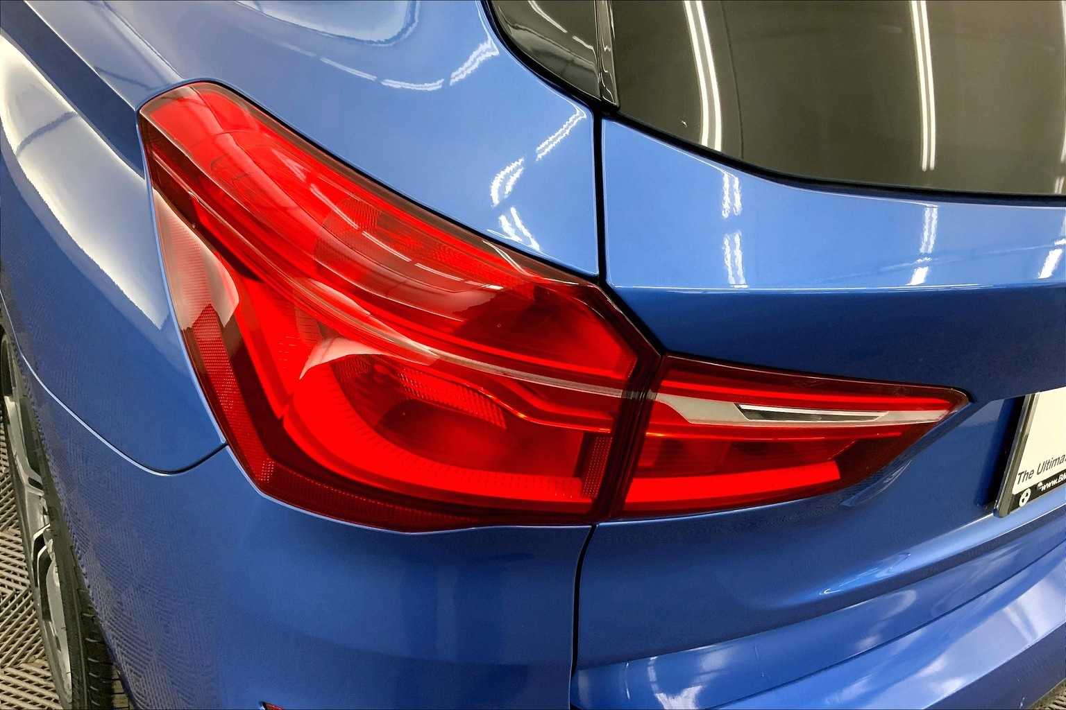 Thumbnail: 2018 BMW X1 - 32