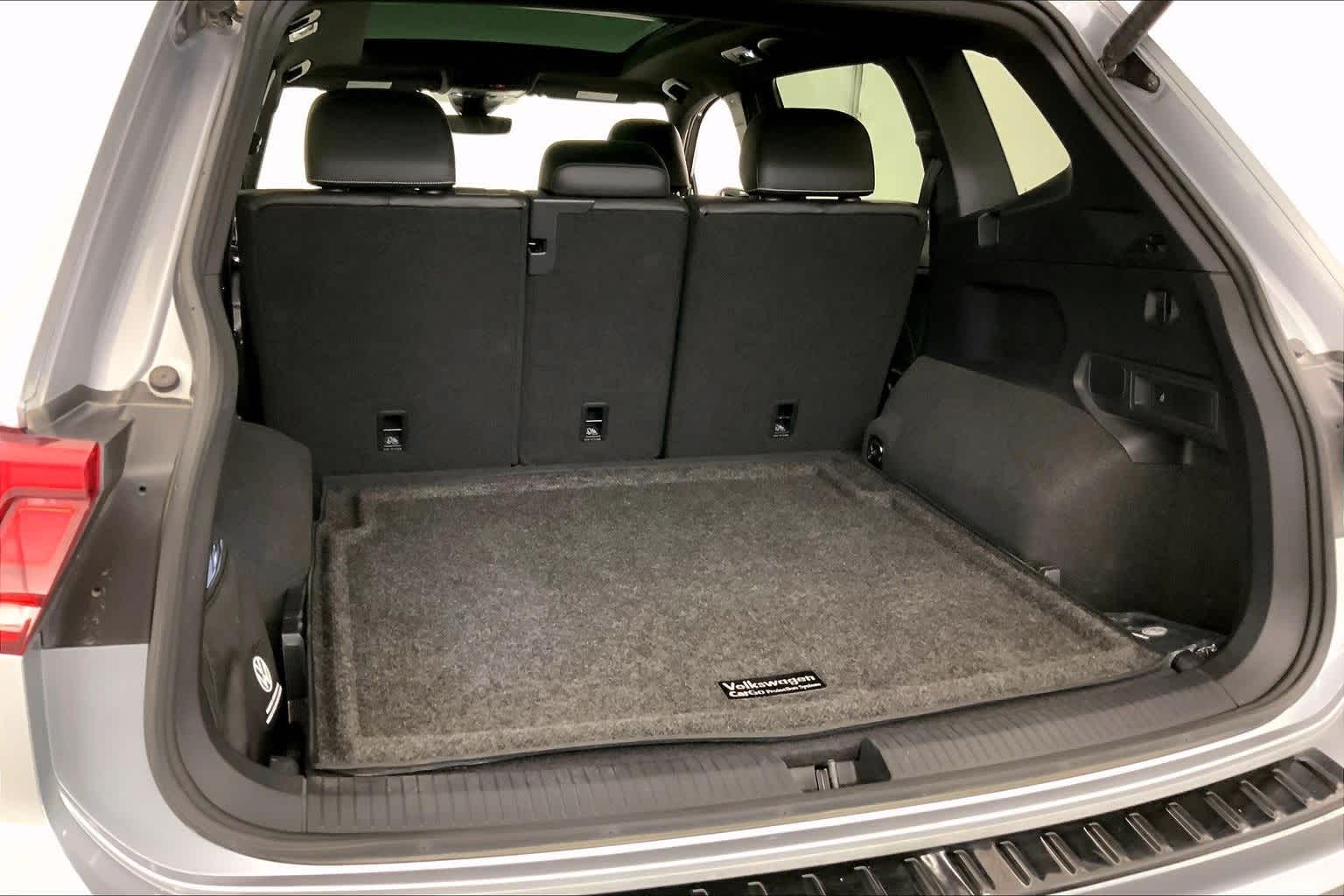 Thumbnail: 2024 Volkswagen Tiguan - 18