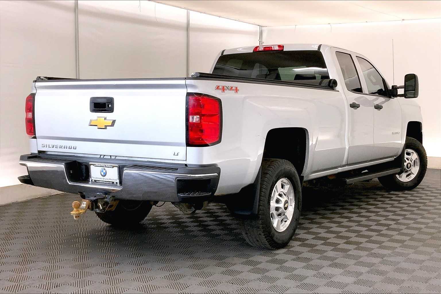 Thumbnail: 2015 Chevrolet Silverado 2500 - 22