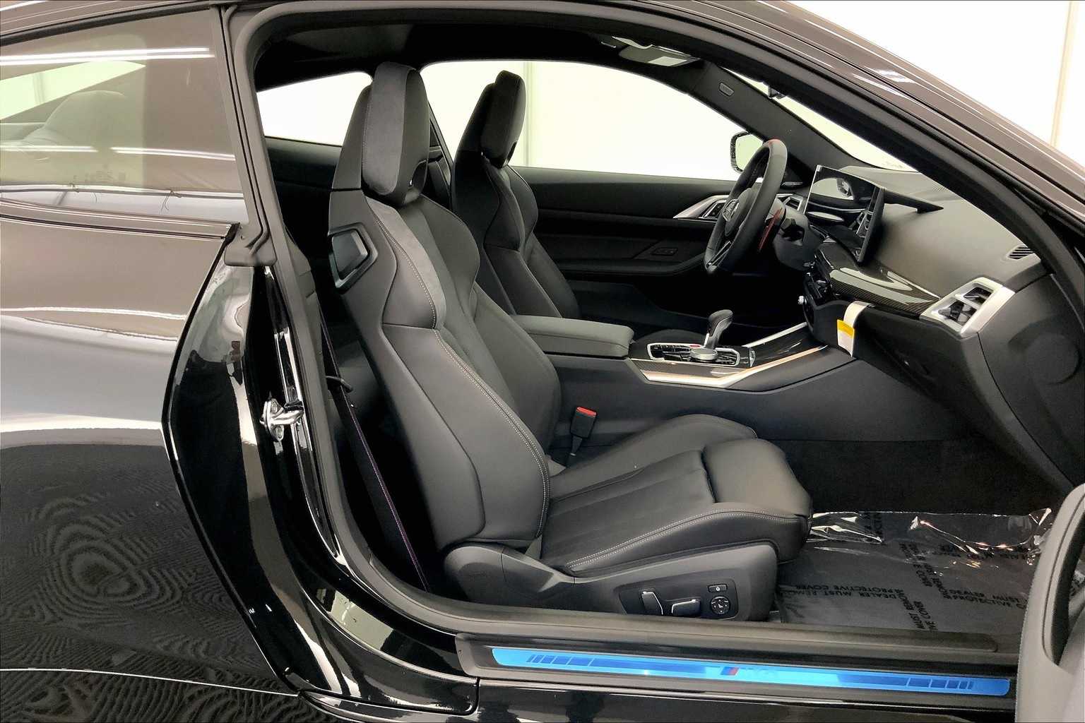 Thumbnail: 2026 BMW M4 - 13