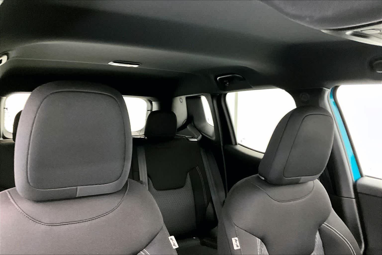 Thumbnail: 2021 Jeep Renegade - 30