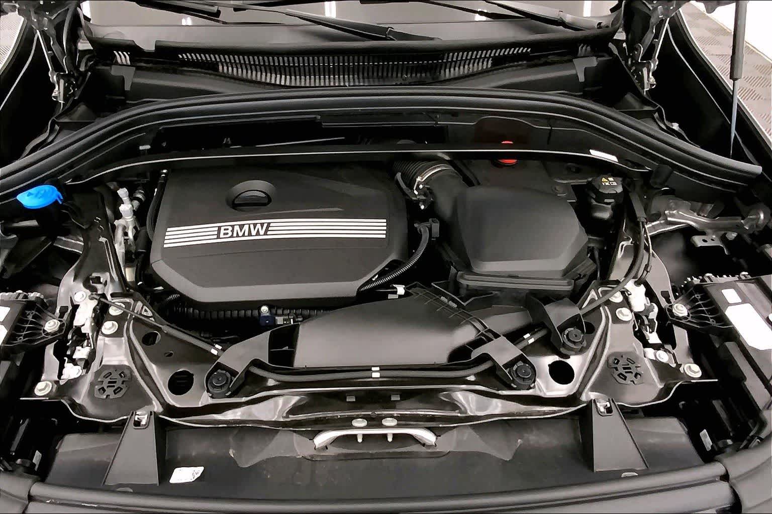 Thumbnail: 2025 BMW X1 - 9