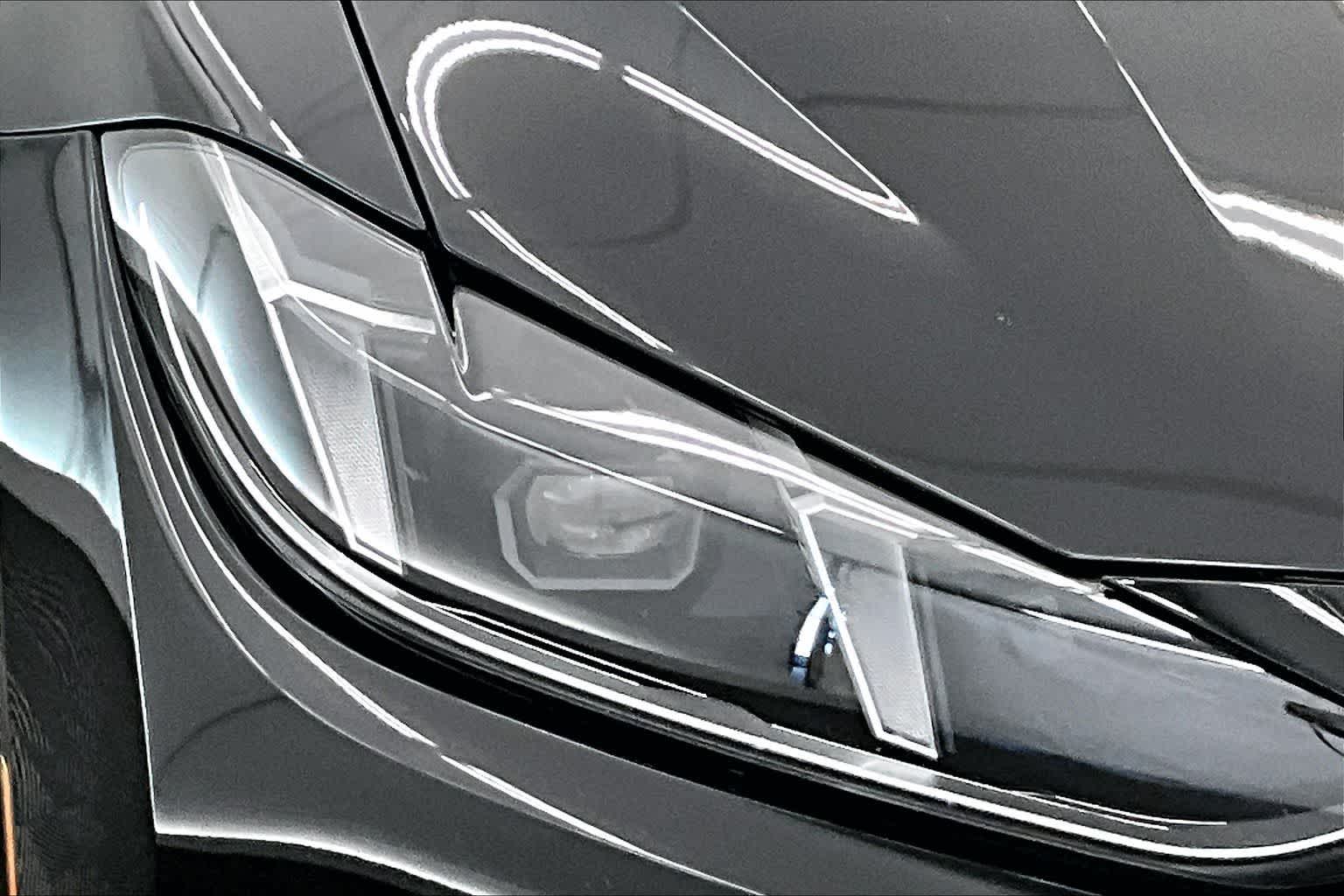 Thumbnail: 2025 BMW i4 - 31