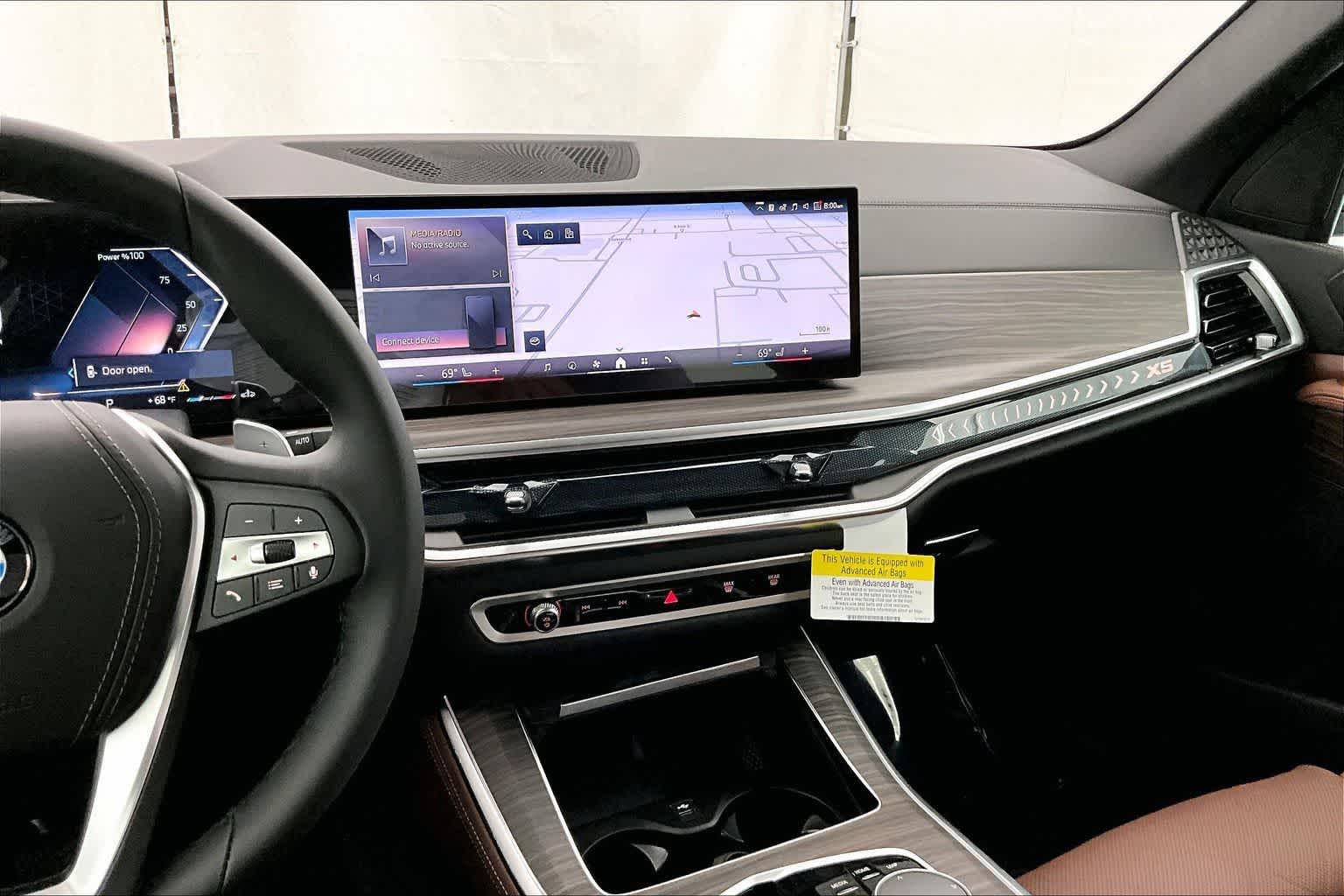 Thumbnail: 2026 BMW X5 - 16