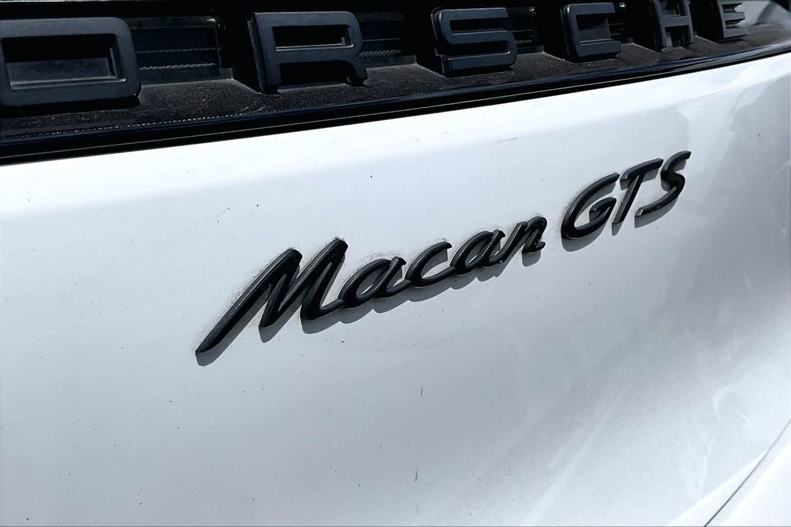 Thumbnail: 2021 Porsche Macan - 7