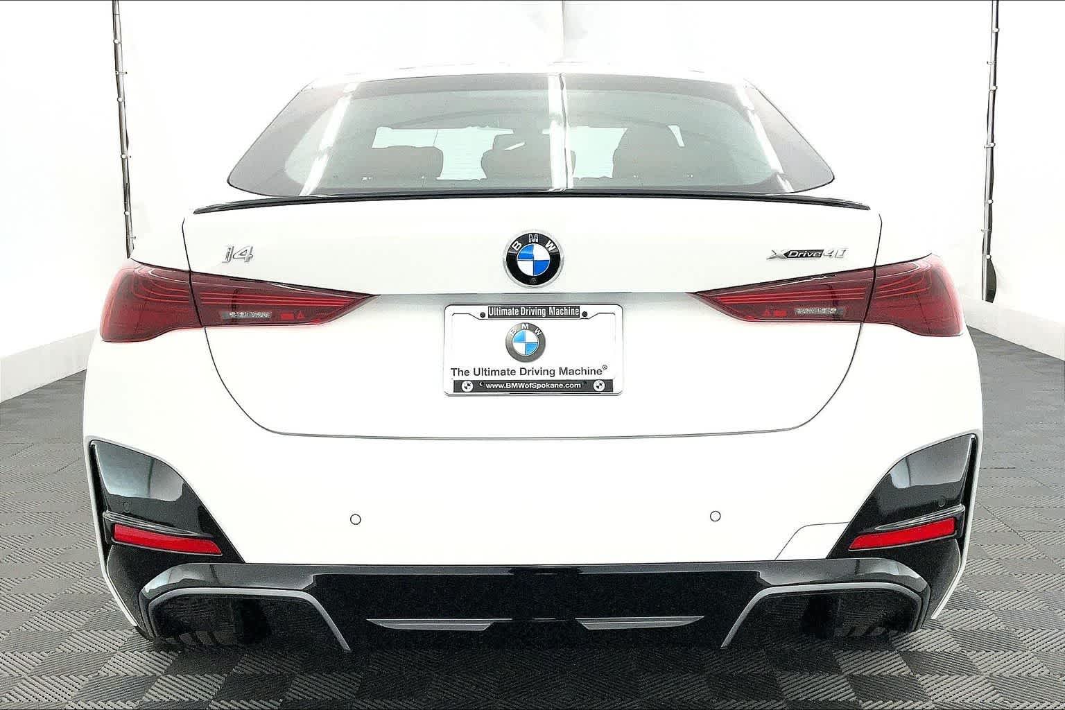 Thumbnail: 2026 BMW i4 - 5