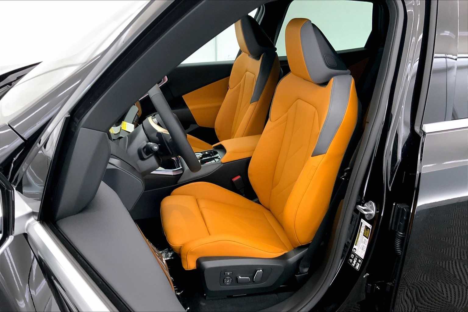 Thumbnail: 2025 BMW X3 - 11