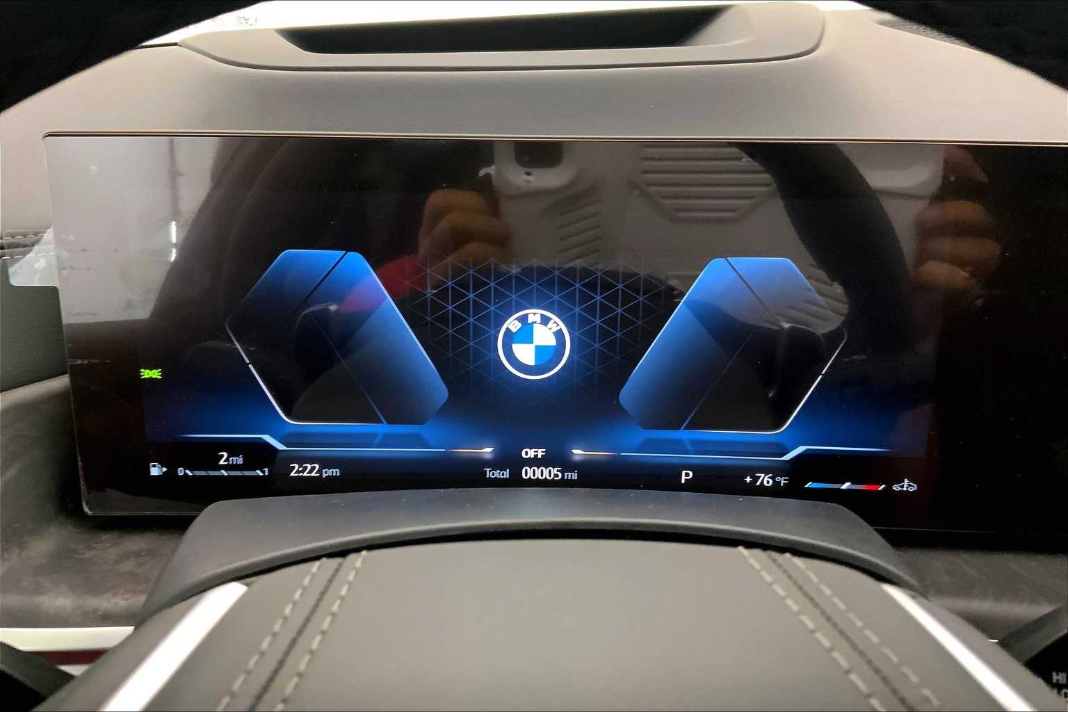 Thumbnail: 2026 BMW X7 - 18