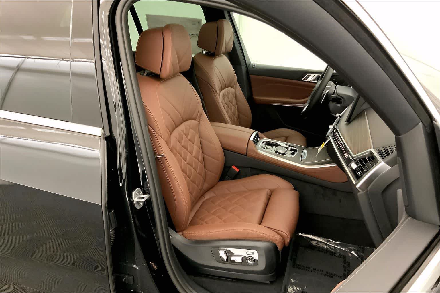 Thumbnail: 2026 BMW X5 - 14