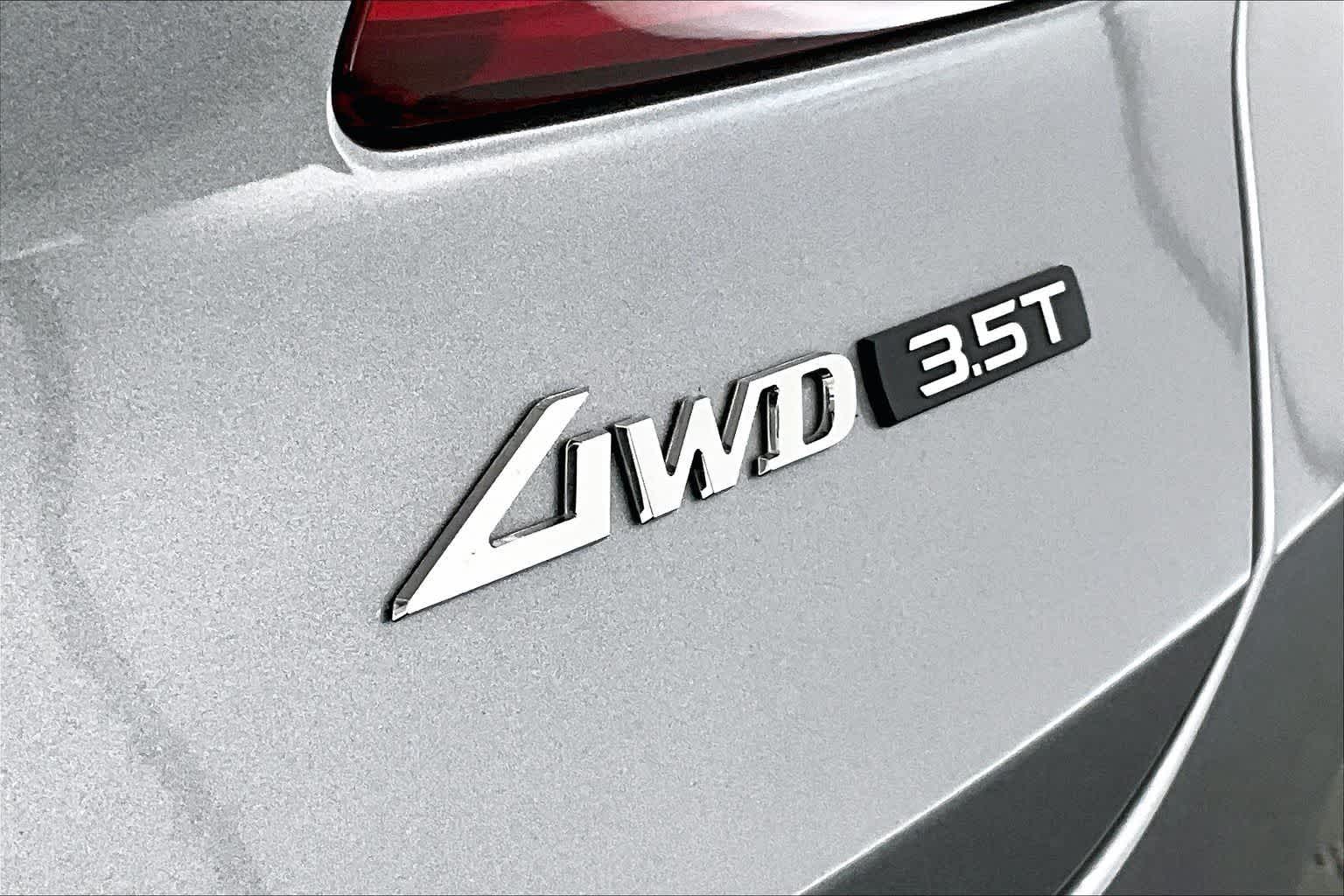 Thumbnail: 2025 Genesis GV80 - 7