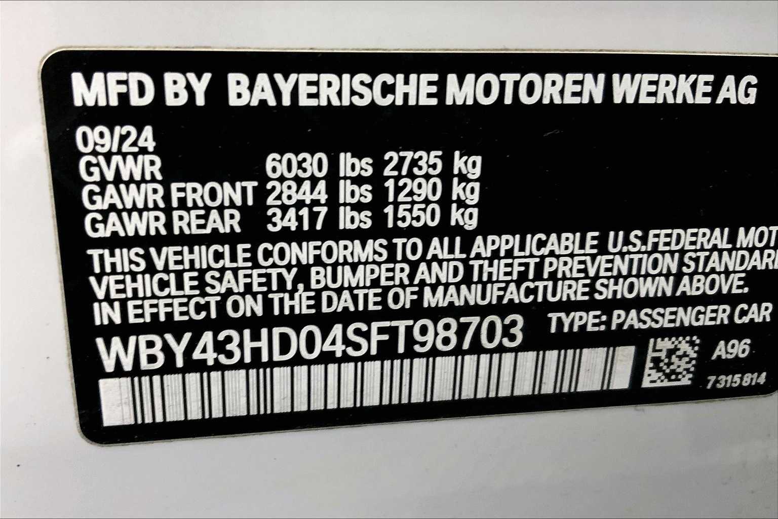 Thumbnail: 2025 BMW i4 - 20