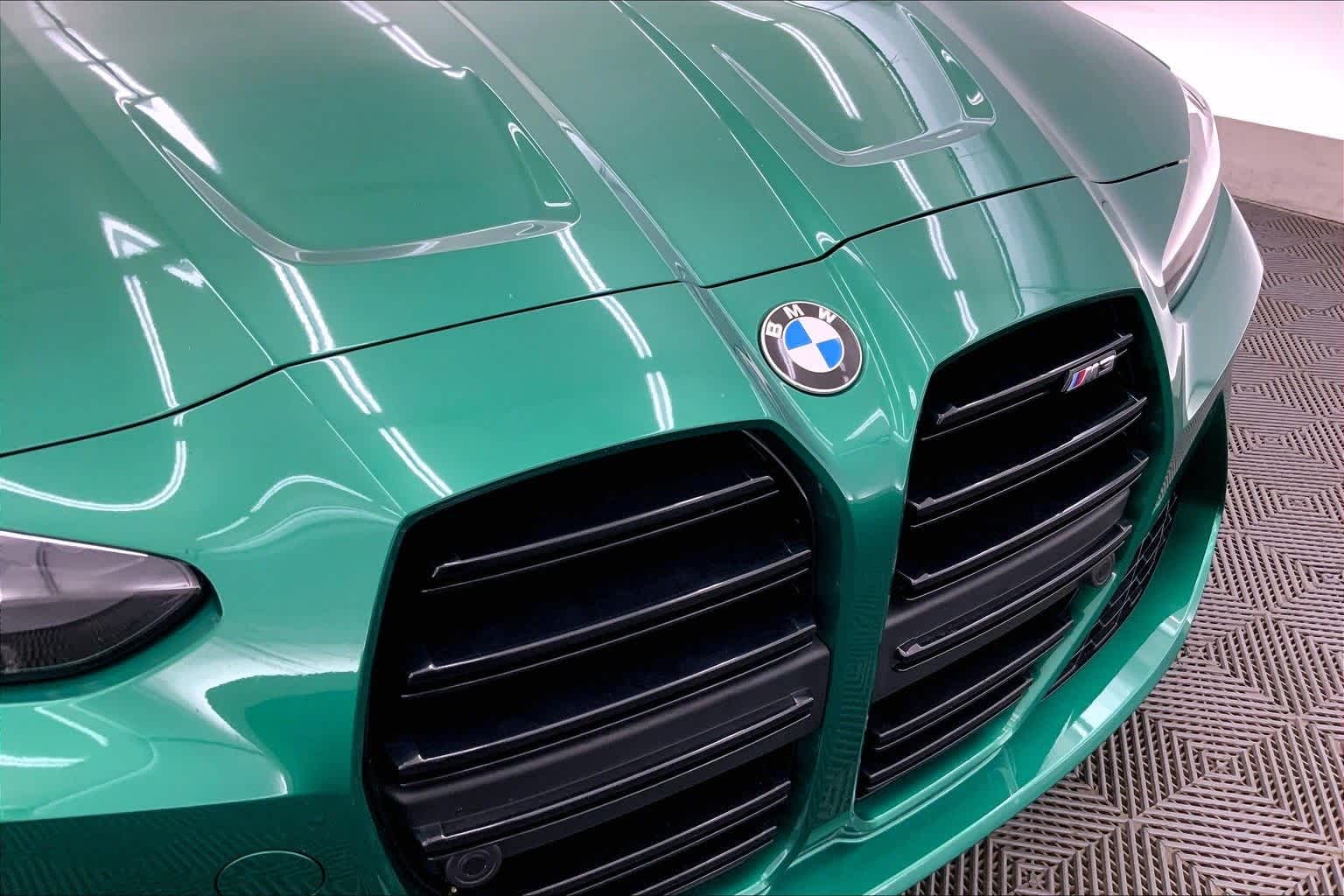 Thumbnail: 2022 BMW M3 - 33