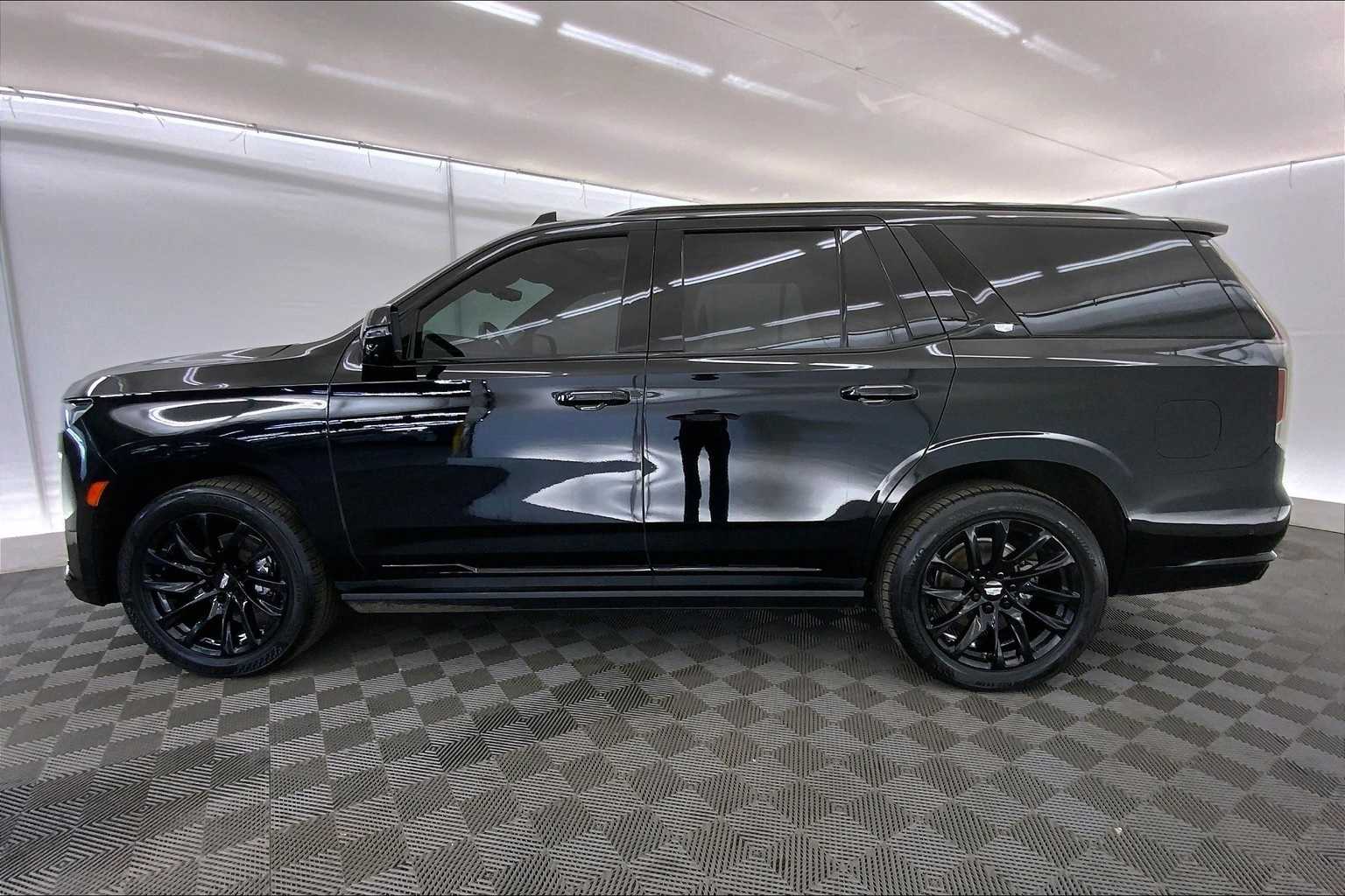 2021 Cadillac Escalade Sport Platinum 3