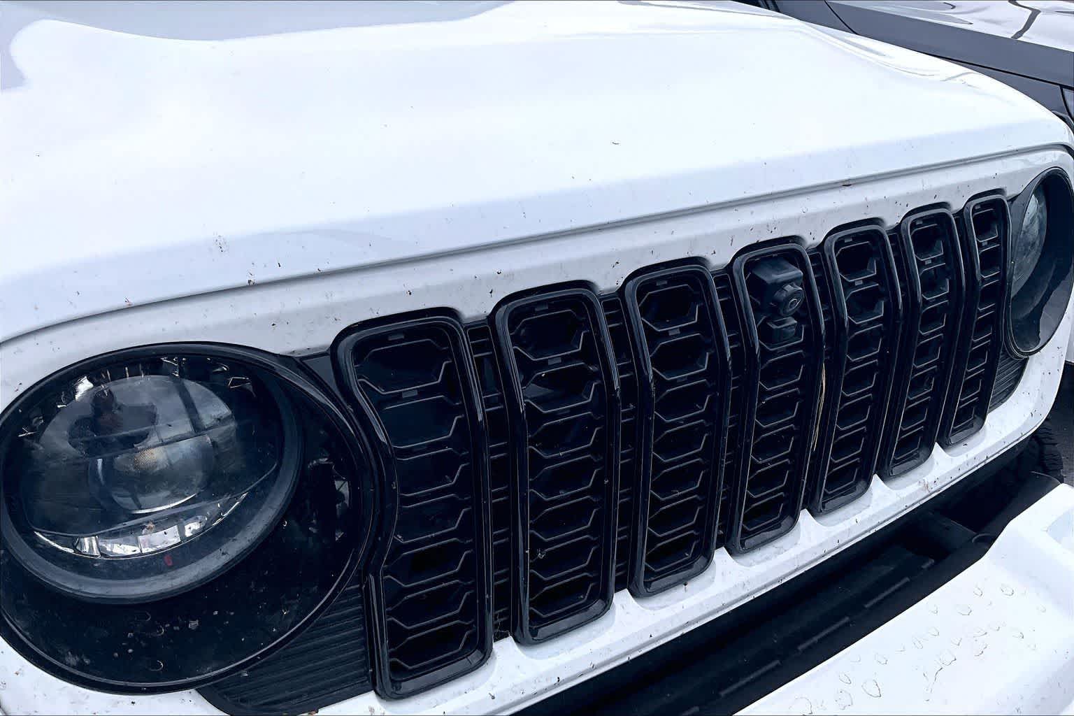 Thumbnail: 2024 Jeep Wrangler - 17