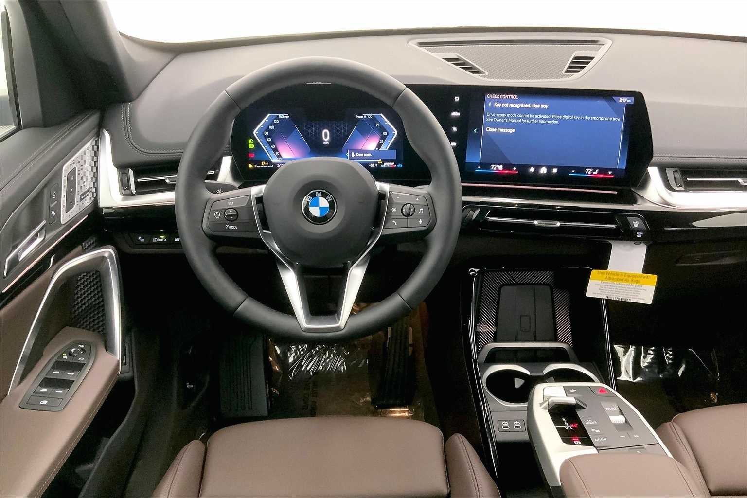 Thumbnail: 2025 BMW X1 - 15