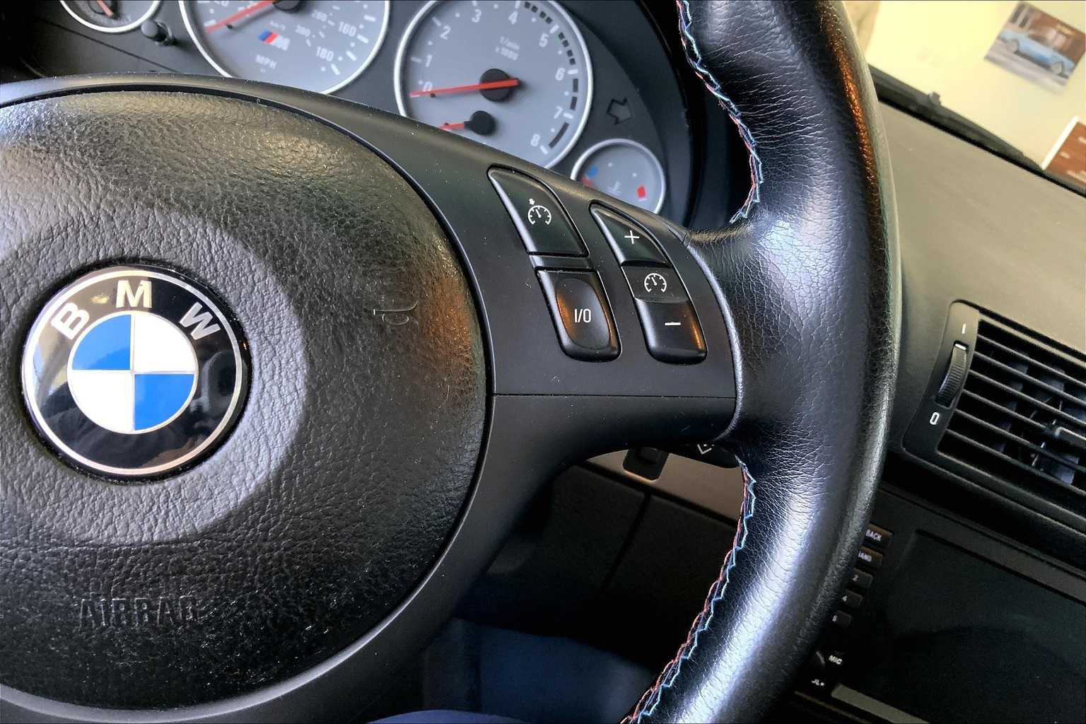Thumbnail: 2001 BMW M5 - 25