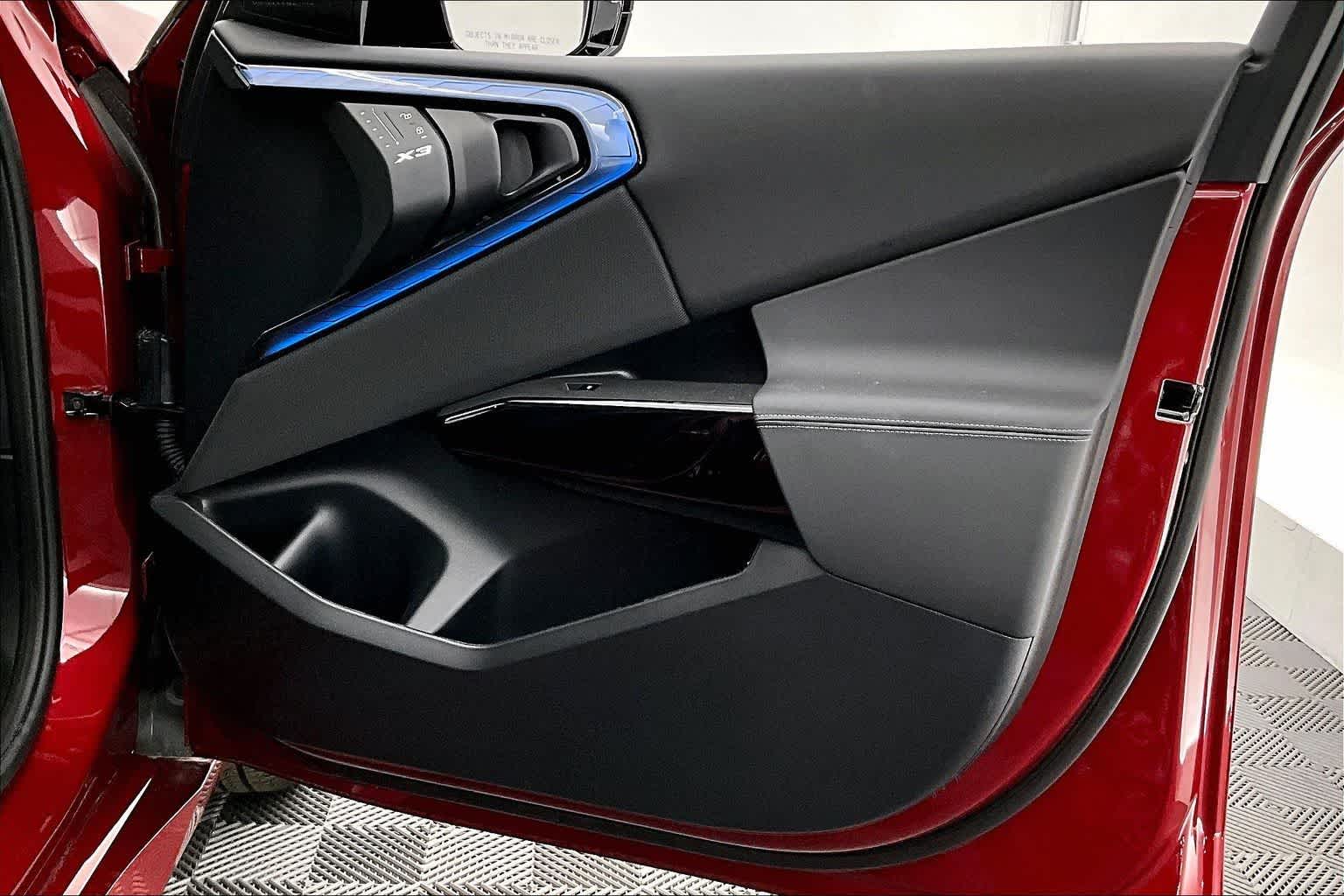 Thumbnail: 2025 BMW X3 - 28