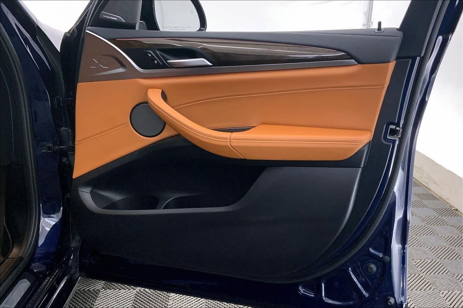 Thumbnail: 2023 BMW X3 - 28