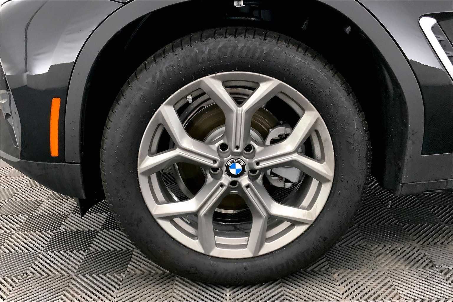 Thumbnail: 2024 BMW X3 - 8