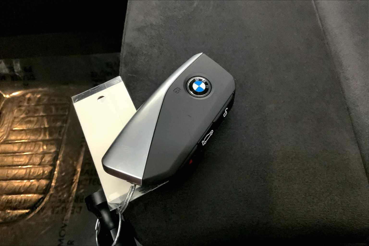 Thumbnail: 2025 BMW X1 - 20