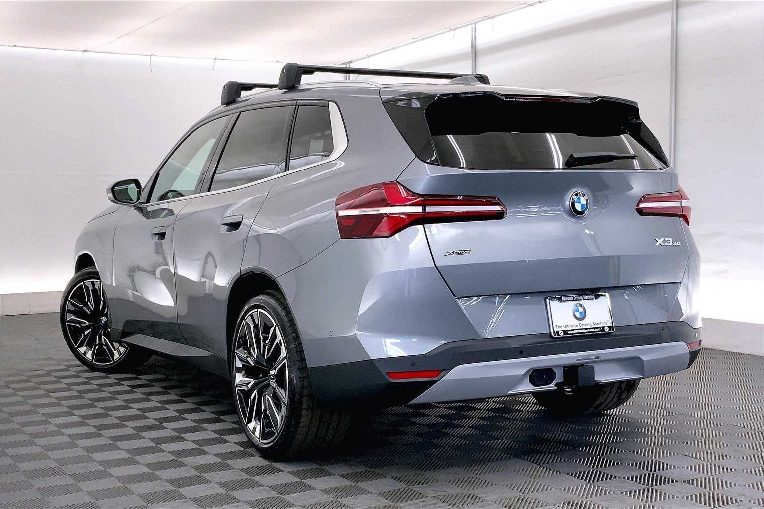 Thumbnail: 2025 BMW X3 - 4