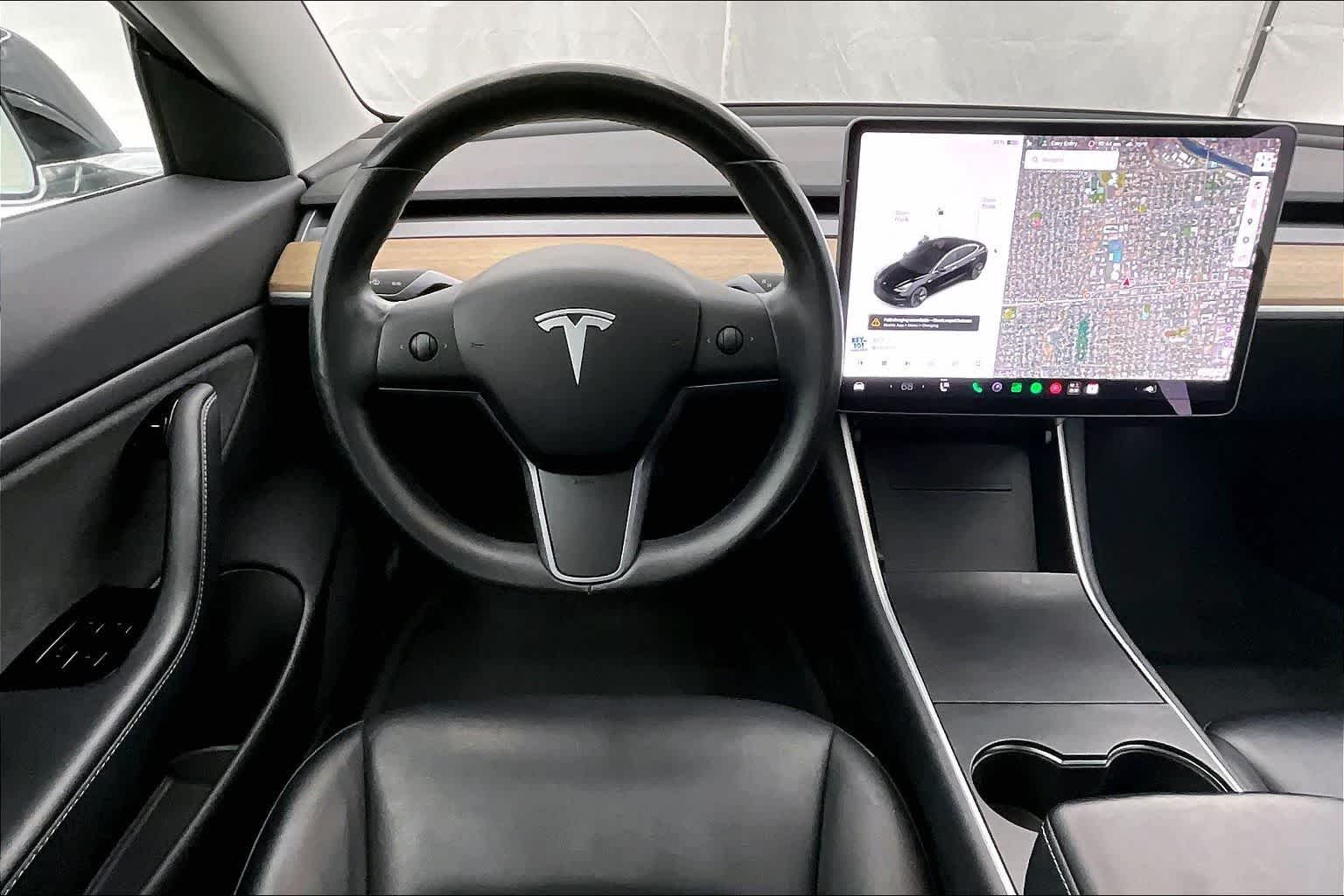Thumbnail: 2019 Tesla Model 3 - 14