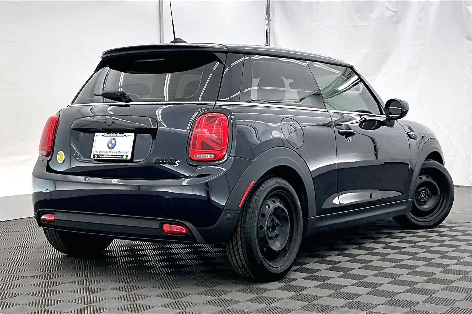 Thumbnail: 2024 MINI Cooper Hardtop - 21